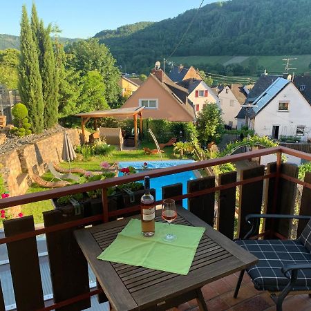 Weingut Stiftshof Hotel Enkirch Kültér fotó