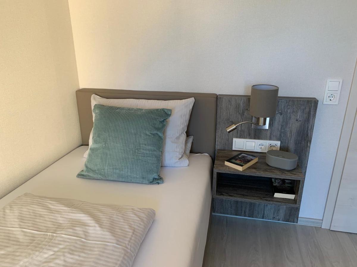 Weingut Stiftshof Hotel Enkirch Kültér fotó