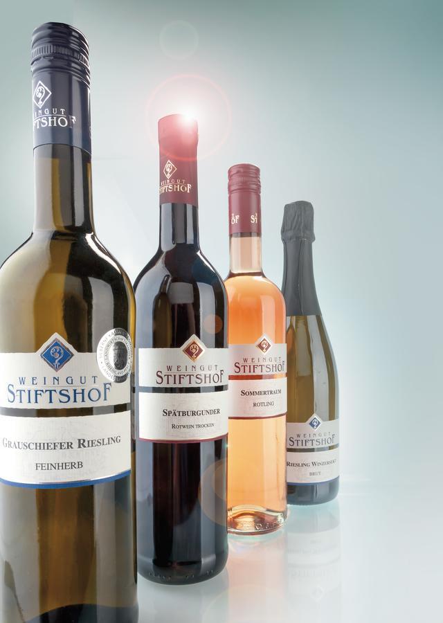 Weingut Stiftshof Hotel Enkirch Kültér fotó